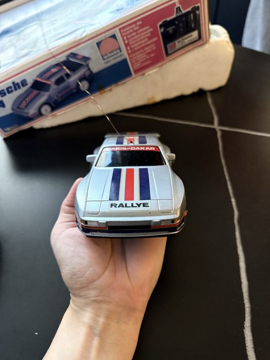 Кола с дистанционно Porsche 944 Nikko