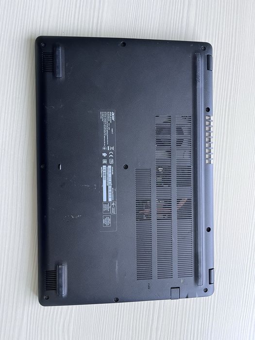 Laptop Acer Aspire - AMD Ryzen 7 3700u - 8Gb RAM - SSD 240Gb - 15.6 FullHD Slim - RadeonVega 10 2Gb