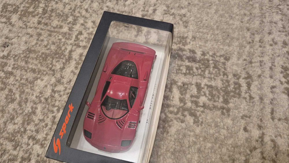 SPARK S3574 (nu minichamps, ixo) Nissan R390 GT1 Road Version 1997