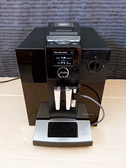 Кафеавтомат JURA F8 IMPRESSA