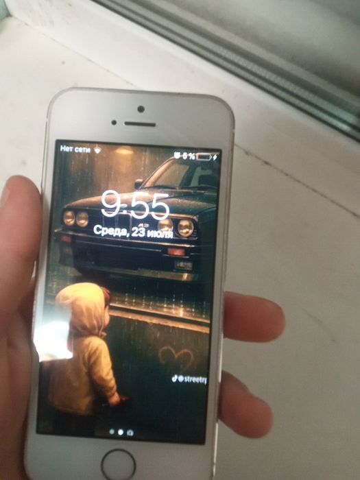 Продам iPhone 5s
