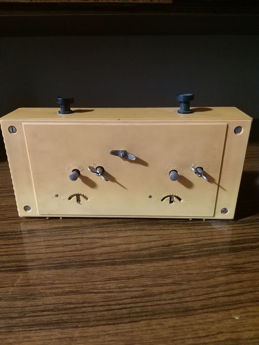 Шахматные часы продам