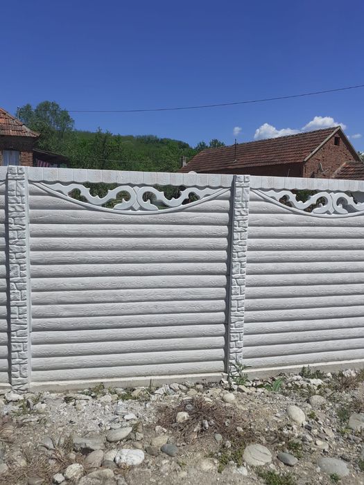 Gard placi Beton