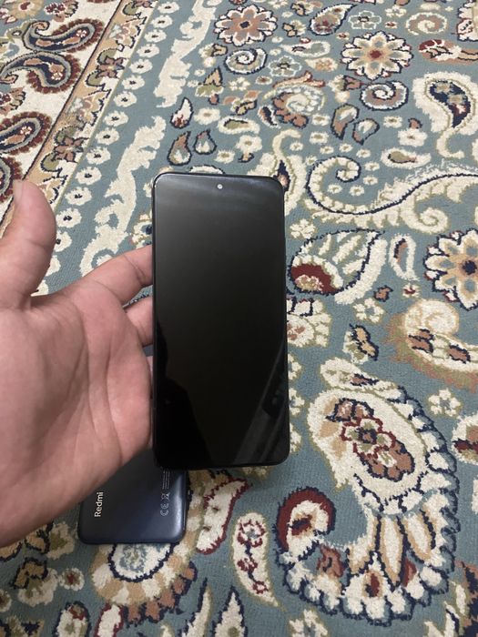 Продам 2 телефона redmi note 11