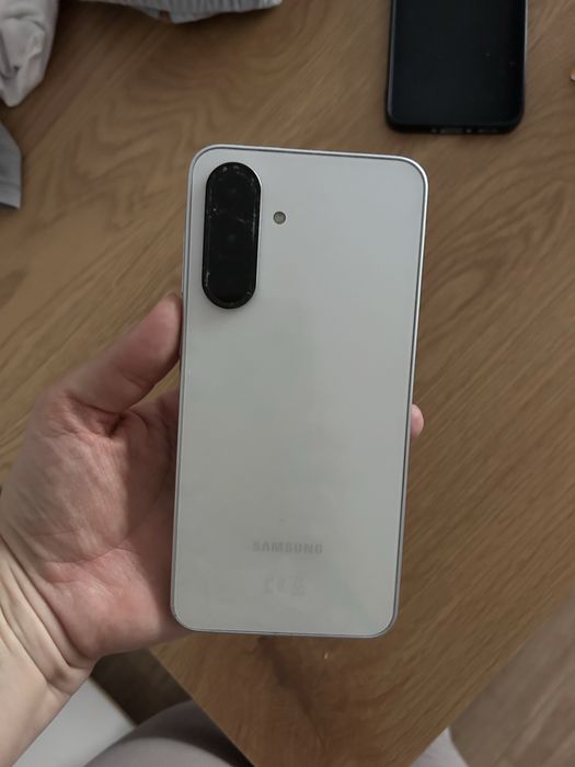 Se vinde Samsung A36! , garanție încă  1 an