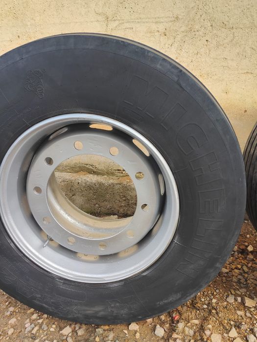 Продам колеса в сборе 445/45 r19,5