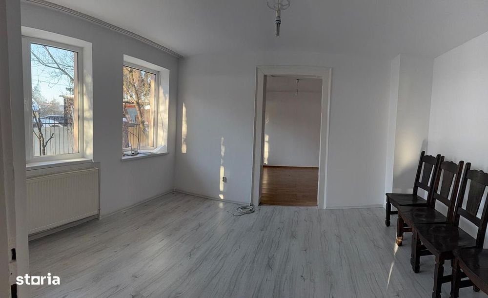 Central - Inchiriere casa 2 camere - Str. Revolutiei