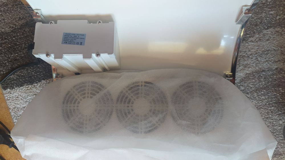 Прахоуловител за нокти