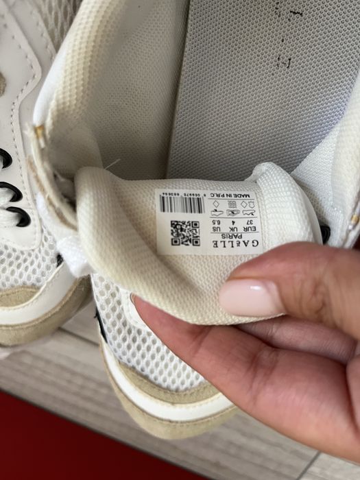 Дамски маратонки GAËLLE – , носени малко