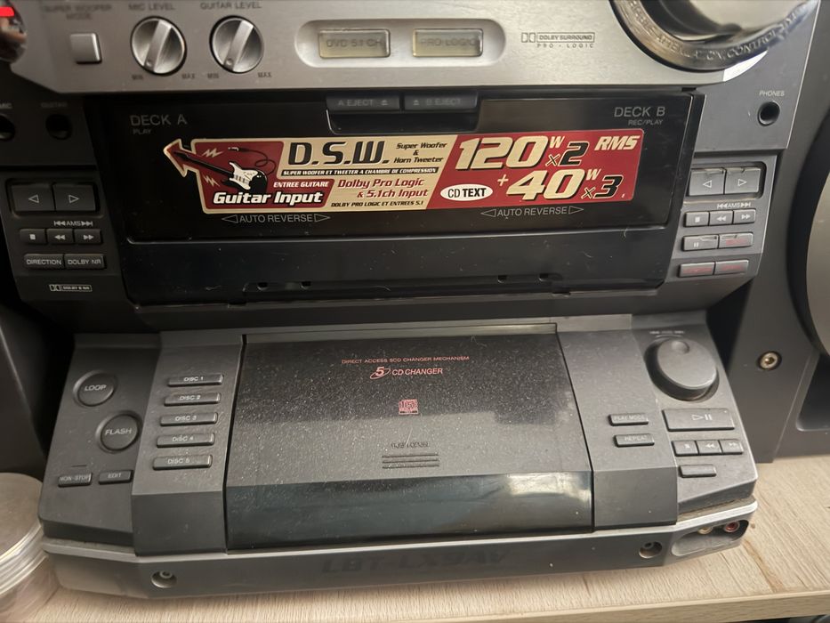 Продавам Sony LBT-LX9AV