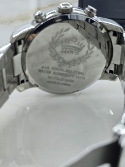 Часы ручной оооо