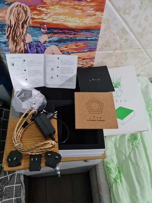 Цветочница на магните Интерьерная