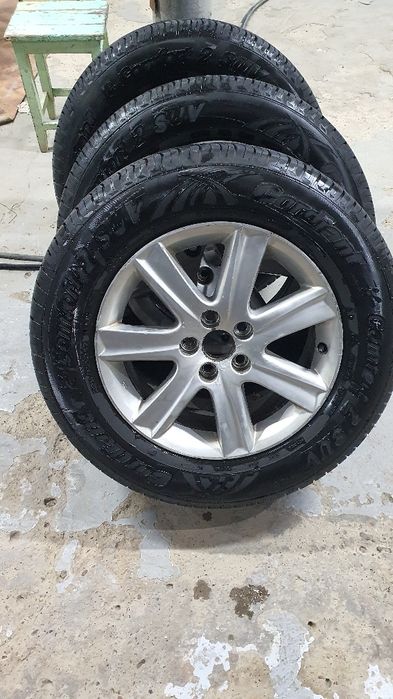 В продаже только шины
