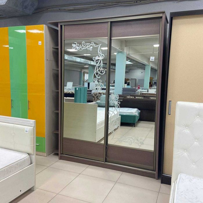 Шкаф купе БУ с выдвижными ящиками. Рассрочка! Бесплатная доставка!