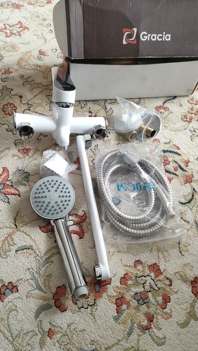 Продам смесители