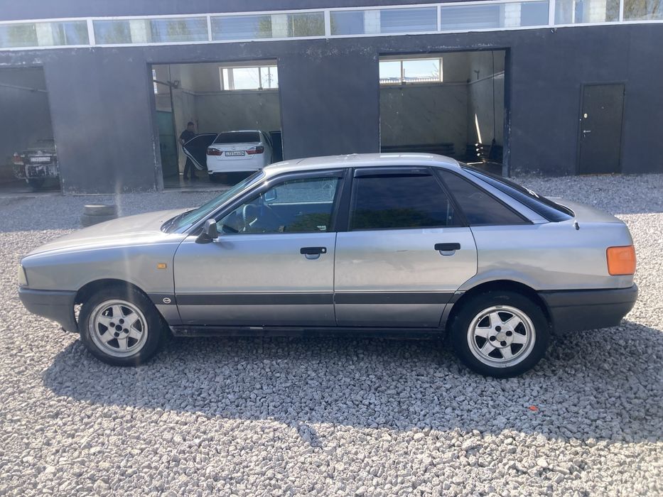 AUDI 80 1991 продам