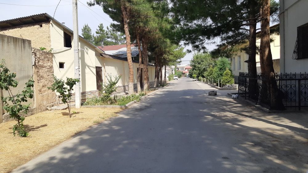 М.Улугбекский р-н,Амир Темур Про-ся 2-соток земельный участок