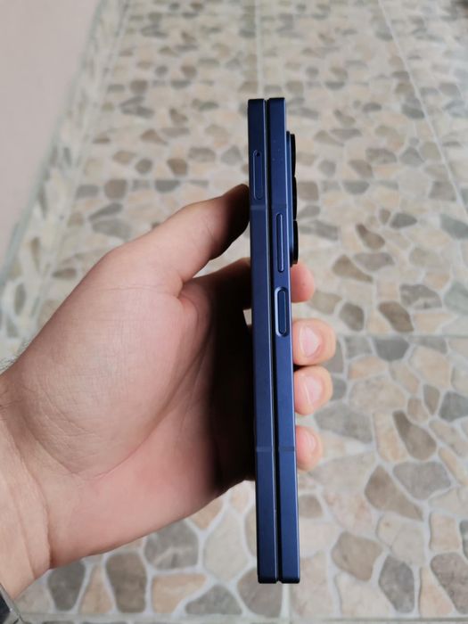 Samsung galaxy z fold 6