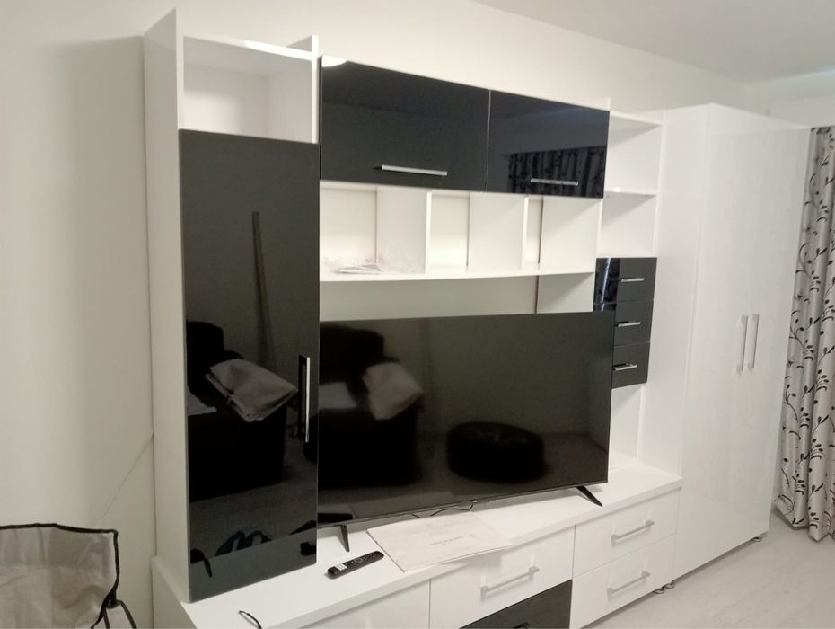 Apartament 3 camere decomandat sarari