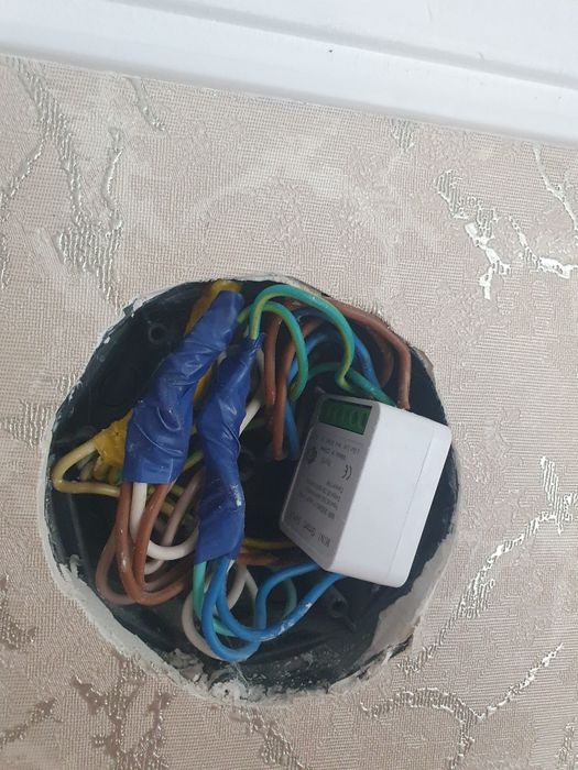 Установка умных выключателей