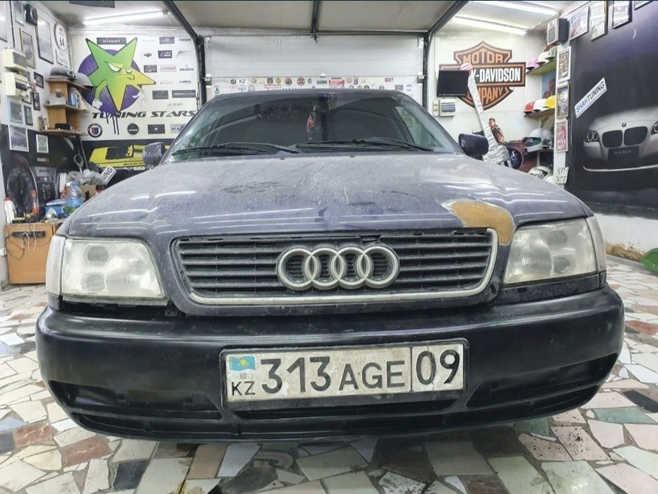 Audi C4A6 передний бампер S6