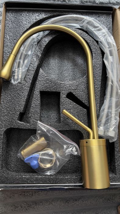 Продам сместитель/кран