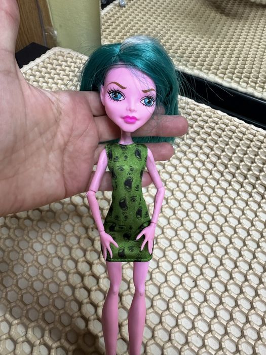 Продам куклу монстр хай!