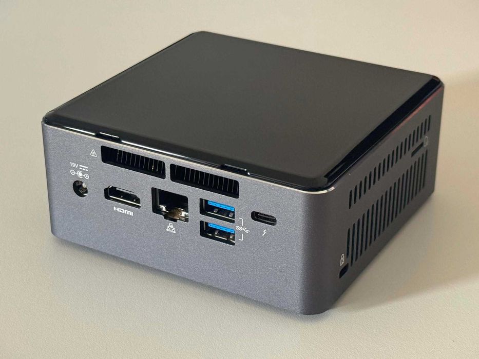 Бартер! Intel® NUC Mini PC -  Intel® Core™ i7-7567U / 16GB Ram / 512GB SSD