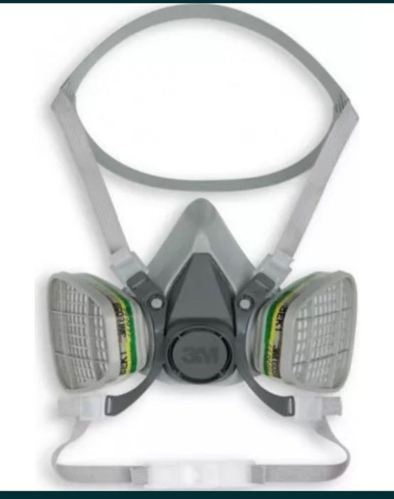 Masca 3M completa cu filtre prefiltre capace