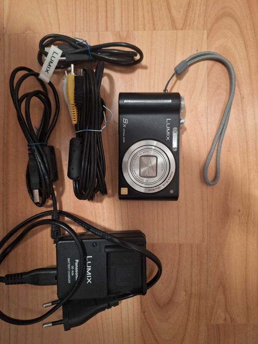 Camera foto digitala Panasonic Lumix DMC-ZX1