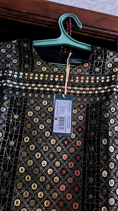 Продам платья 42 размера