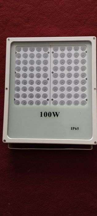 Прожектор сатылады келисемиз