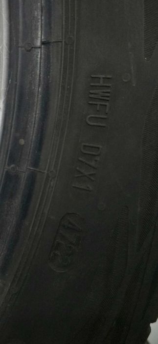 Гуми Continental ЕcoContact 6  235/45R18