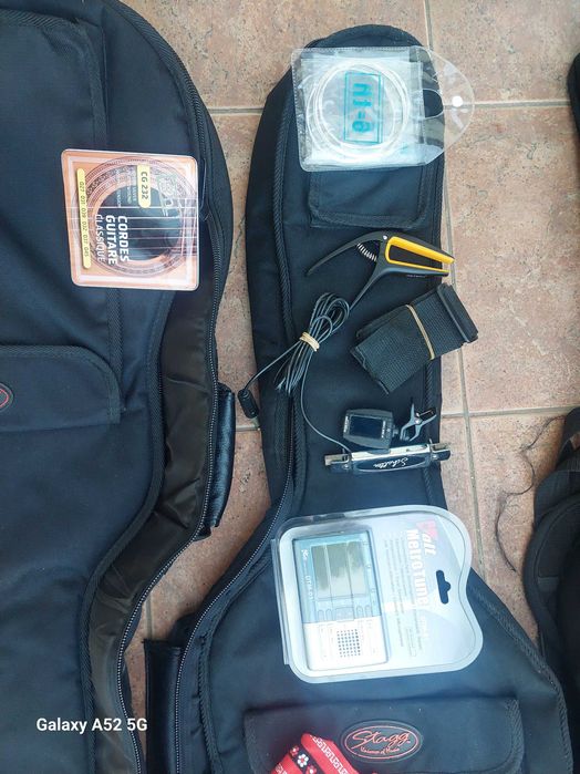 husa chitara acordor capodastru corzi electrica clasica acustica