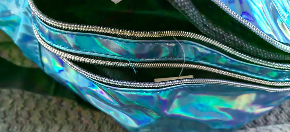 Чантичка за кръста - дамска