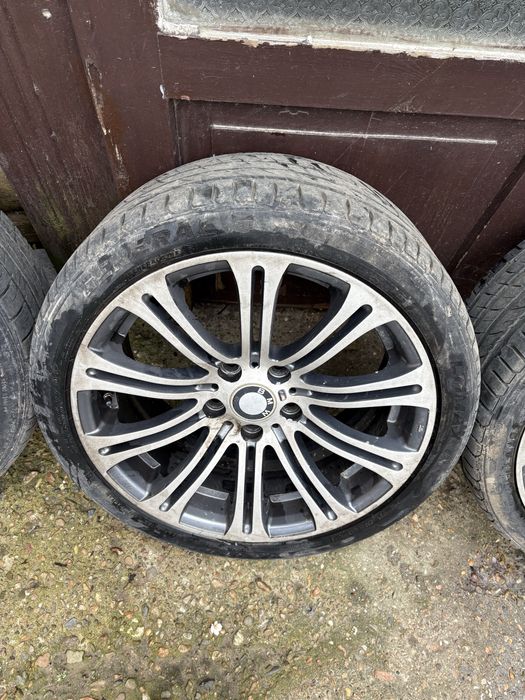 Продавам Джанти да бмв 18 цола