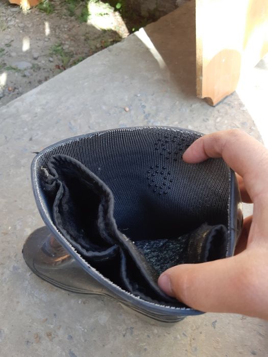 Резиновый боти..