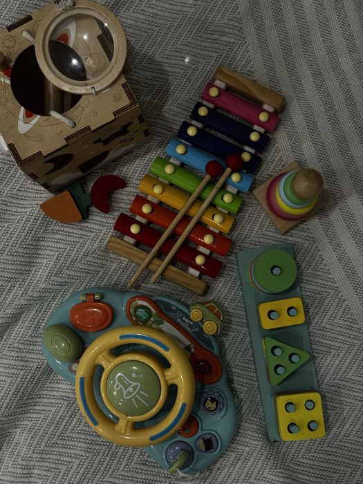 Набор игрушок разные