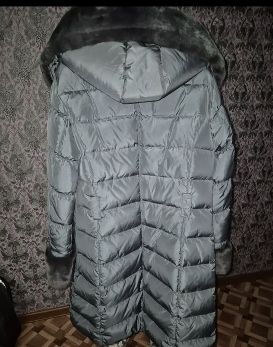 Продам куртку зимнюю