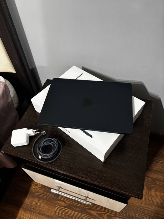 MacBook Air m2 2022