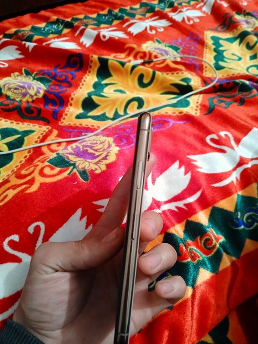 Айфон хс 256гб сатылады