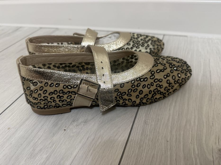 Продаются балетки Baver