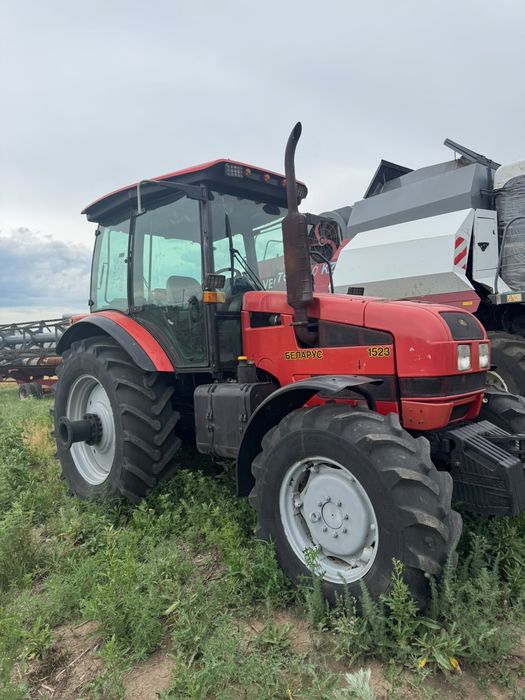 Продам трактор беларус 1523