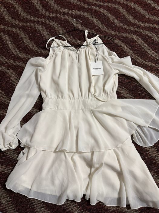 Продам новое платье