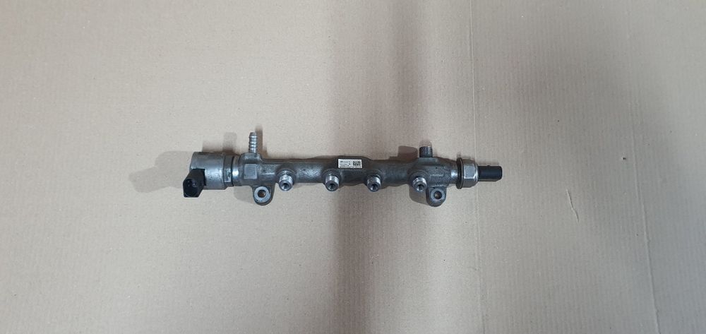 Rampa injectoare 2.0 tdi euro 6 04L089G passat b8 golf 7 audi seat