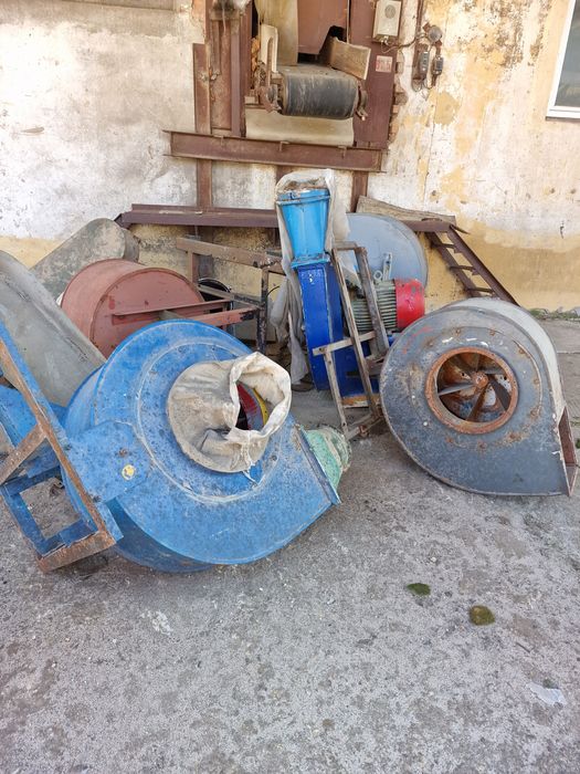 Вертикальная дробилка