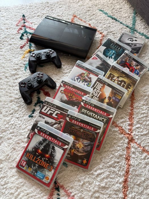 Playstation PS3 Slim, cu jocuri