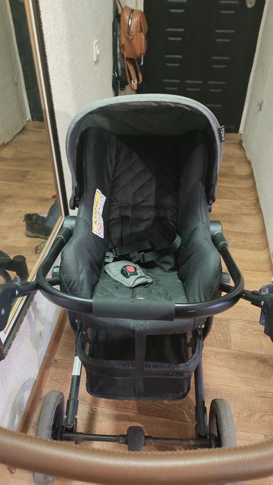 Продам коляску б/у