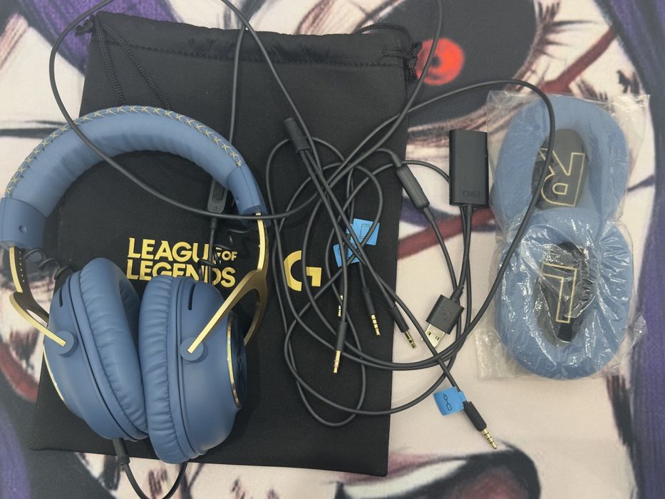 Продам игровые наушники Logitech G Pro X Lol edition