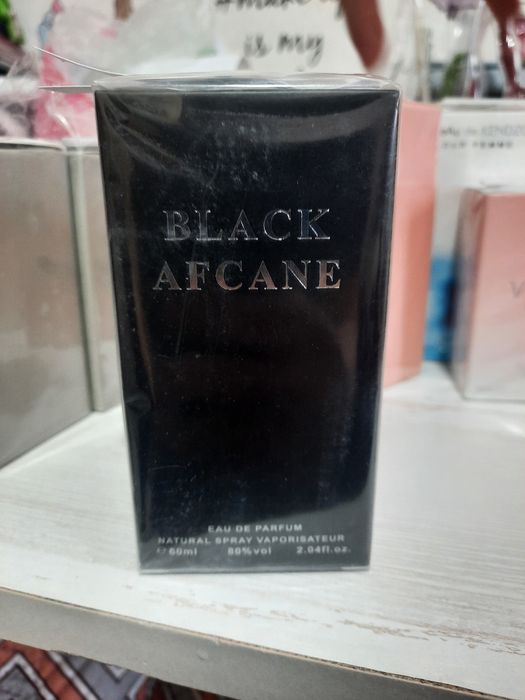 Продам мужской адеколон